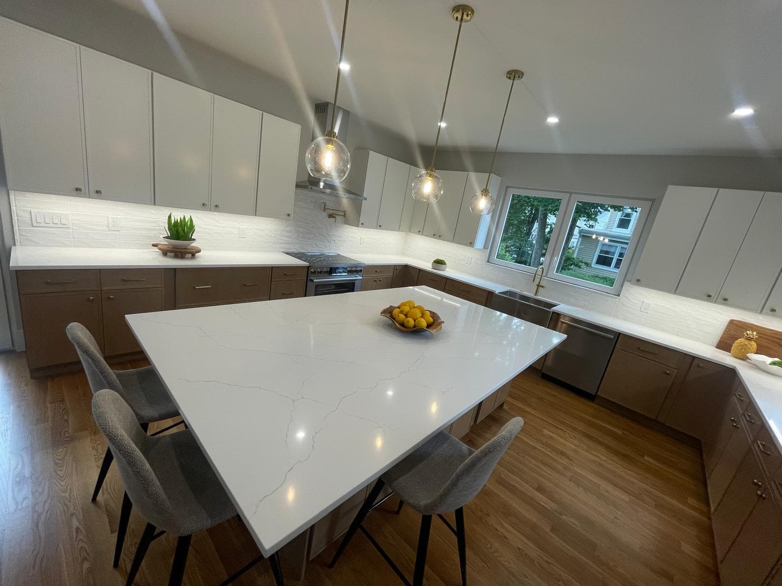 White quartz island