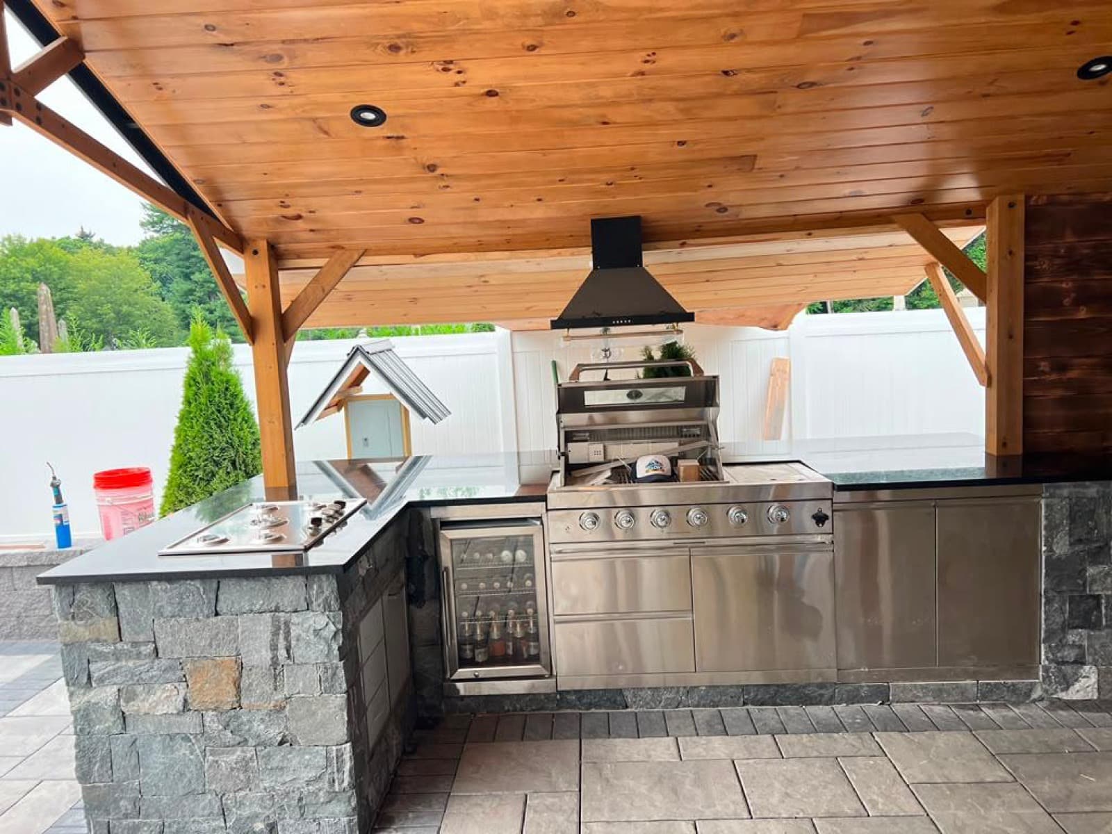 Outdoor kitchen